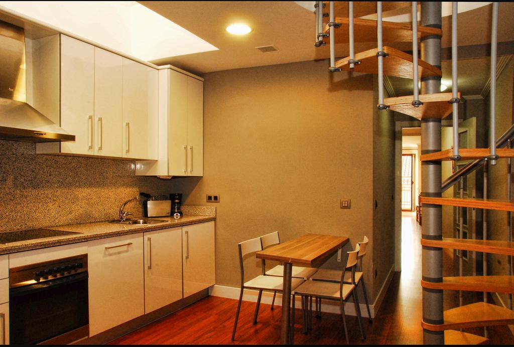 Salamanca Centro Apartamentos Luaran gambar