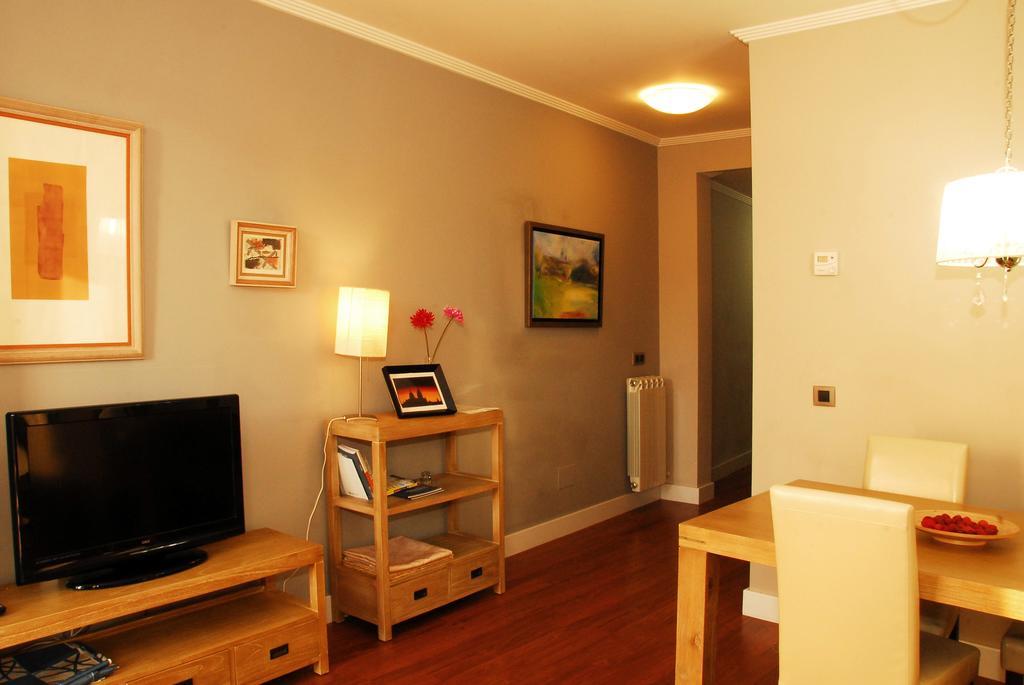 Salamanca Centro Apartamentos Luaran gambar