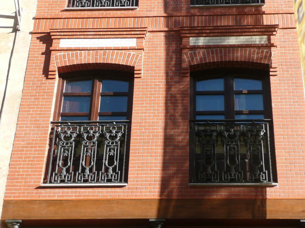 Salamanca Centro Apartamentos Luaran gambar